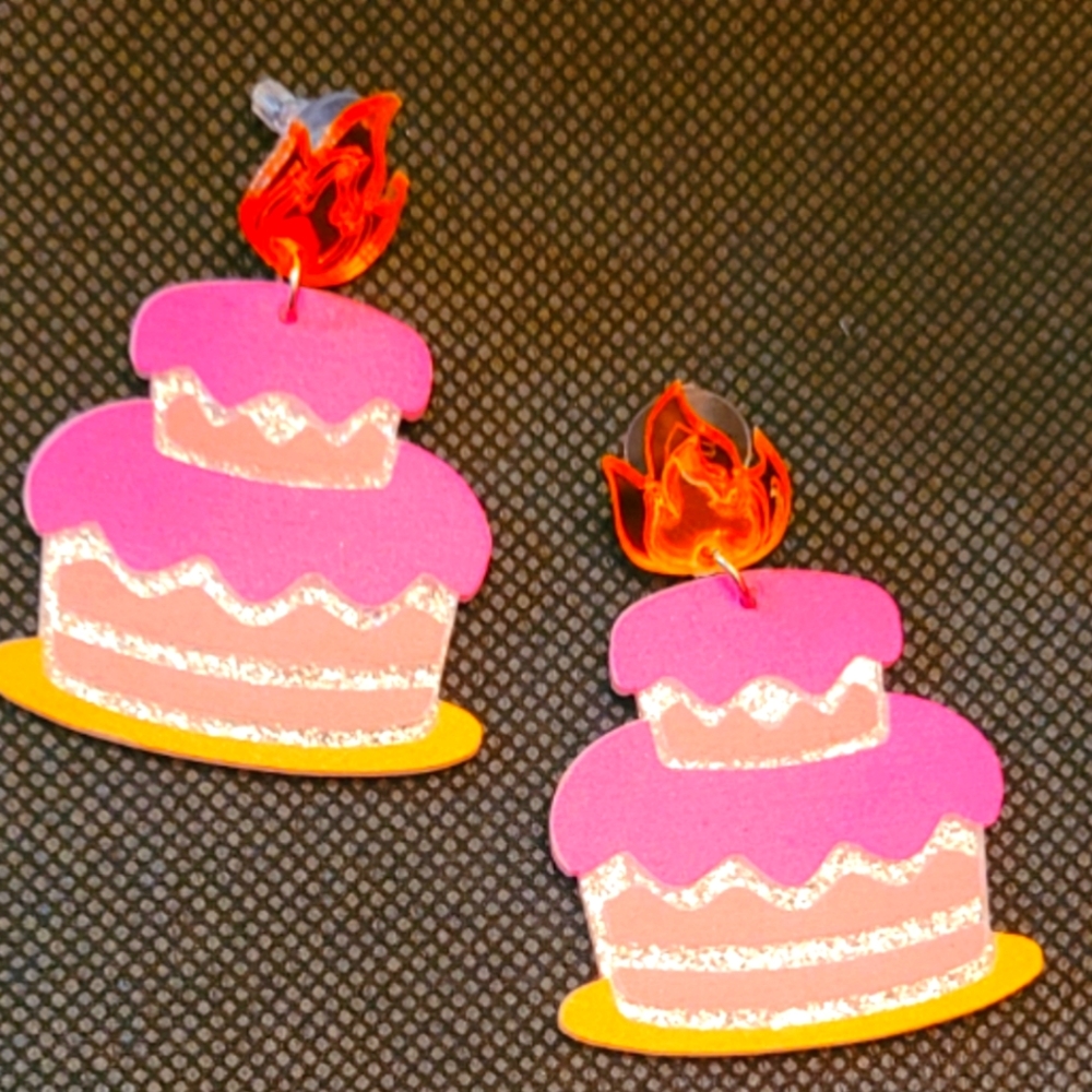 Pretty Hot Pink Cake Novelty Earrings!
